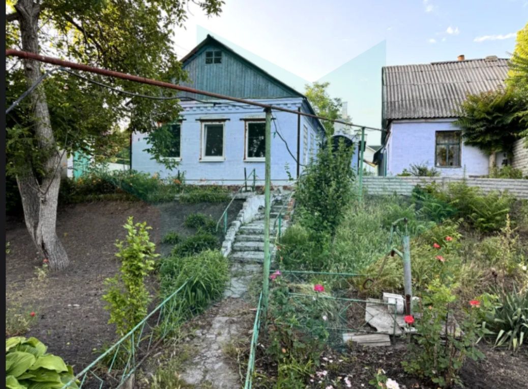 Продам дом возле реки/ район 20й  больницы/ Фрунзенский 4км