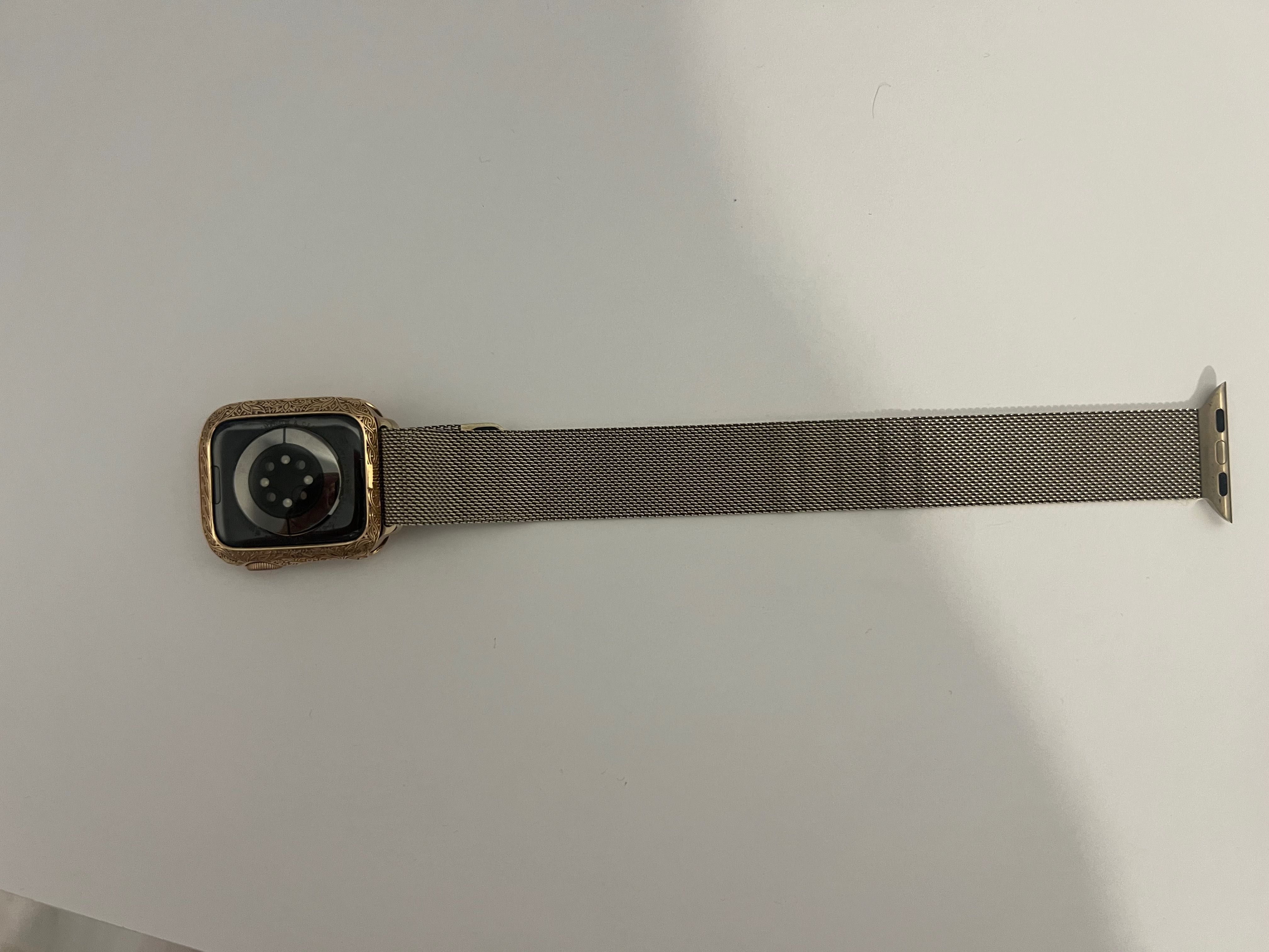 Apple Watch 6 Golden