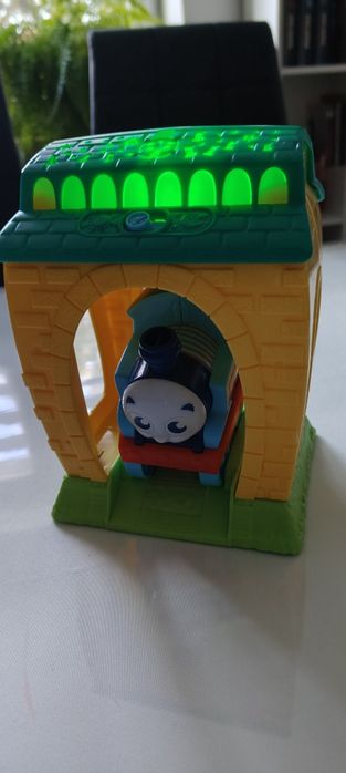 Tomek i Przyjaciele, śpiewajacy Tomek z projektorem 50 zł