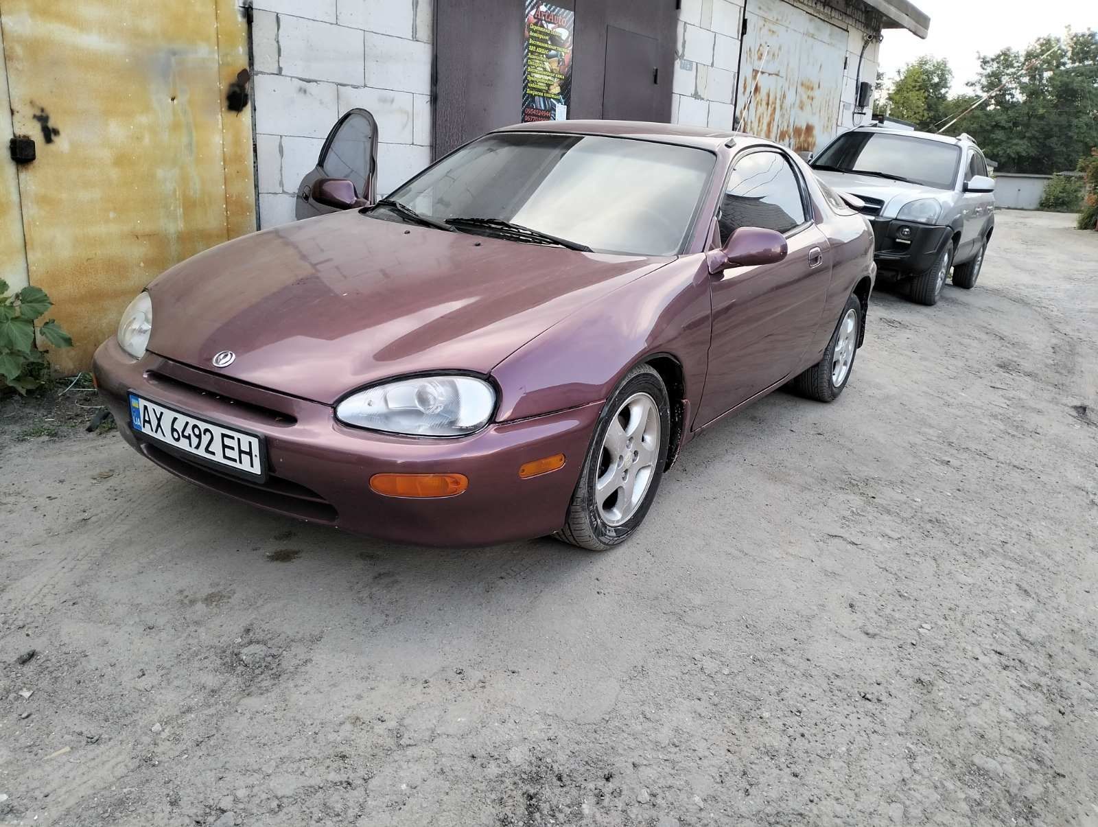 Mazda MX-3. V6. 1.8l. 1993г.