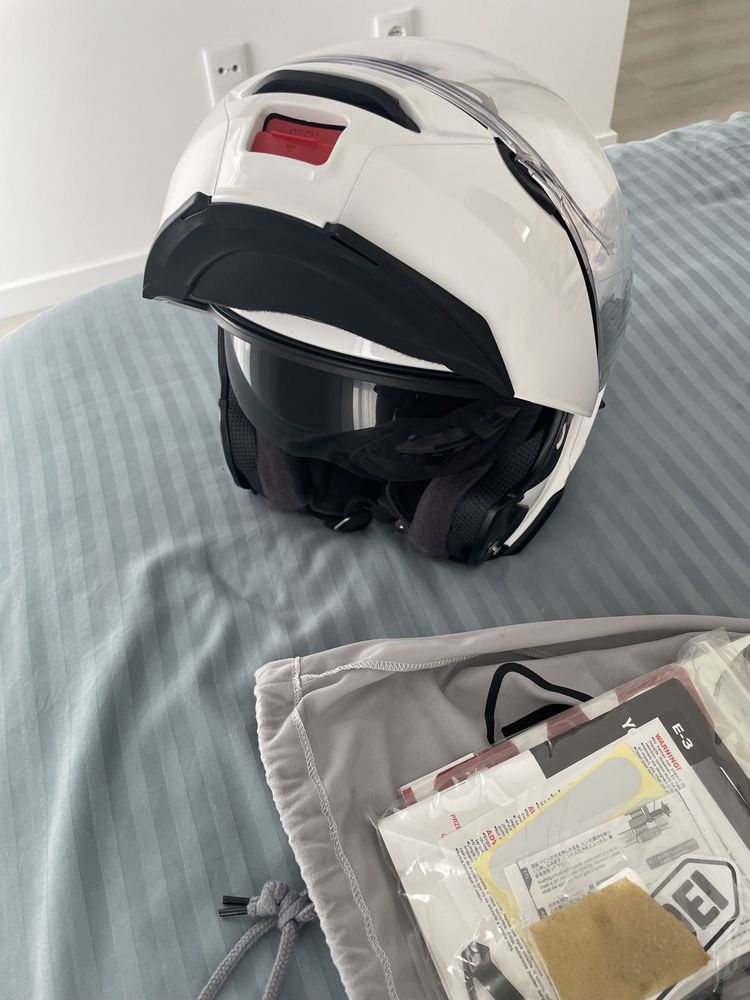 Capacete Shoei neotec 2 branco