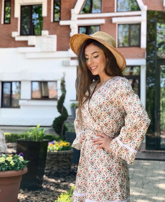 Плаття в квітковий принт цветочний принт