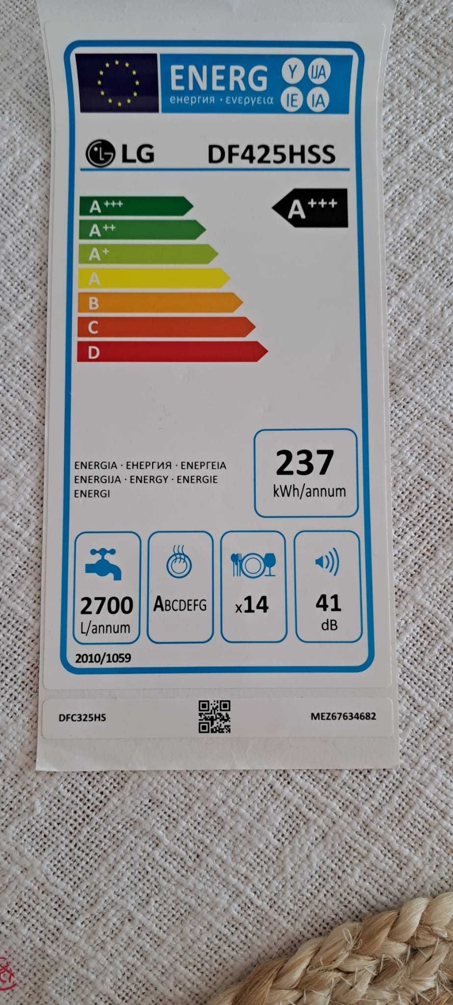 Zmywarka wolnostojąca parowa LG DF425HSS 
Wymiary
598 x 845 x 600 mm
