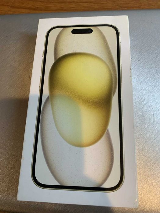 Apple iPhone 15 - 256GB - żółty