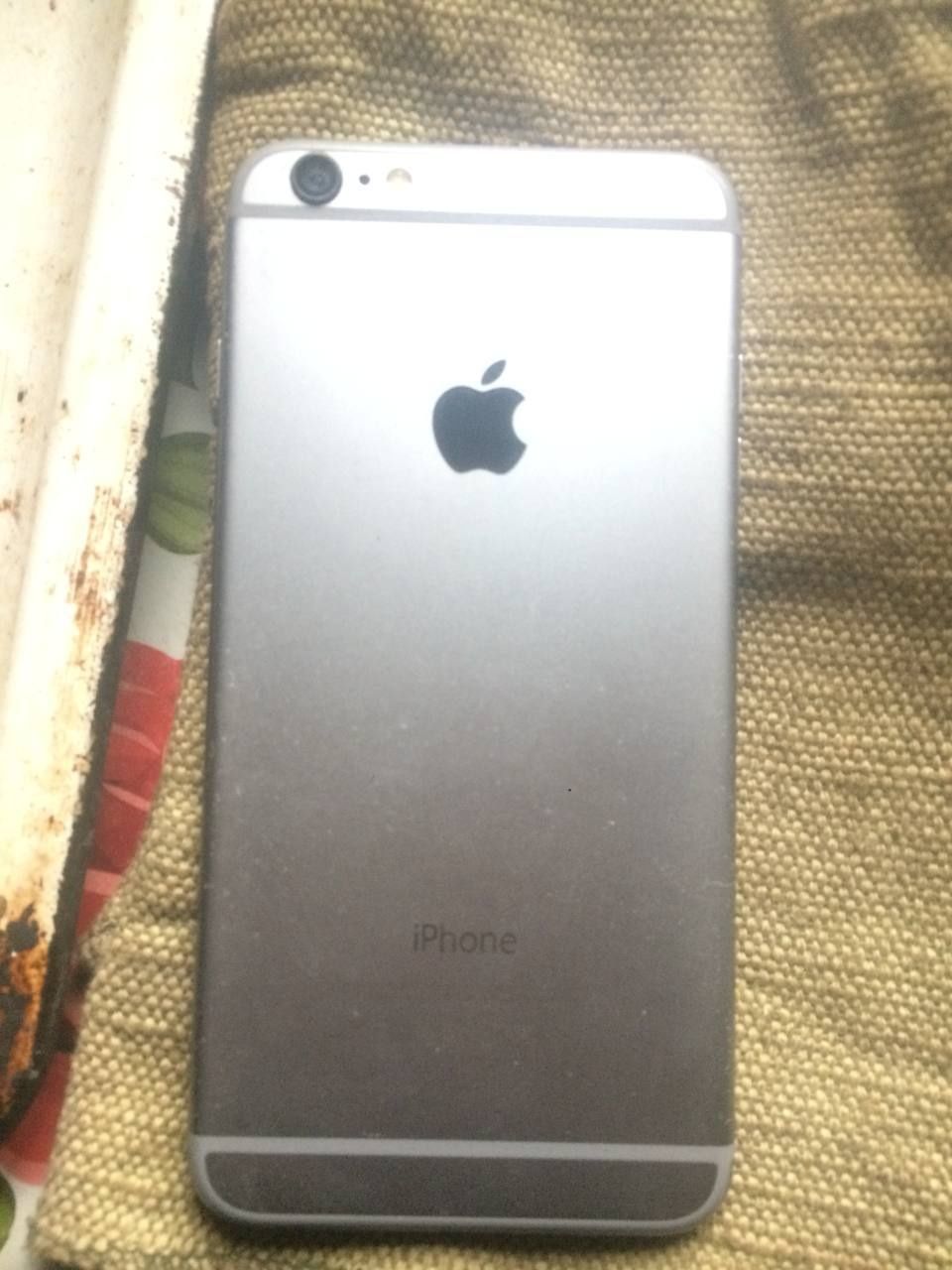 Продам IPhone 6+