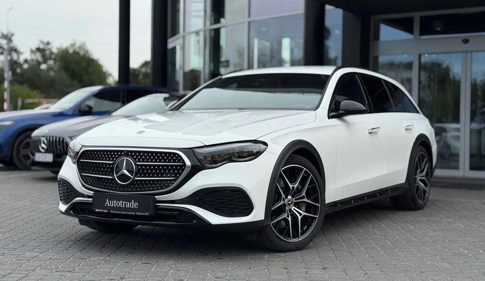 Mercedes-Benz Klasa E E300de 4MATIC All-Terrain - Premium - Hak - Burmester