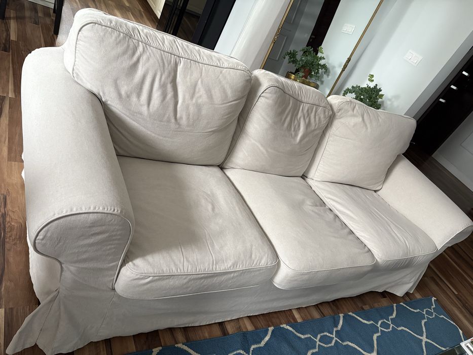 Sofa Ikea trzyosobowa  beżowa
