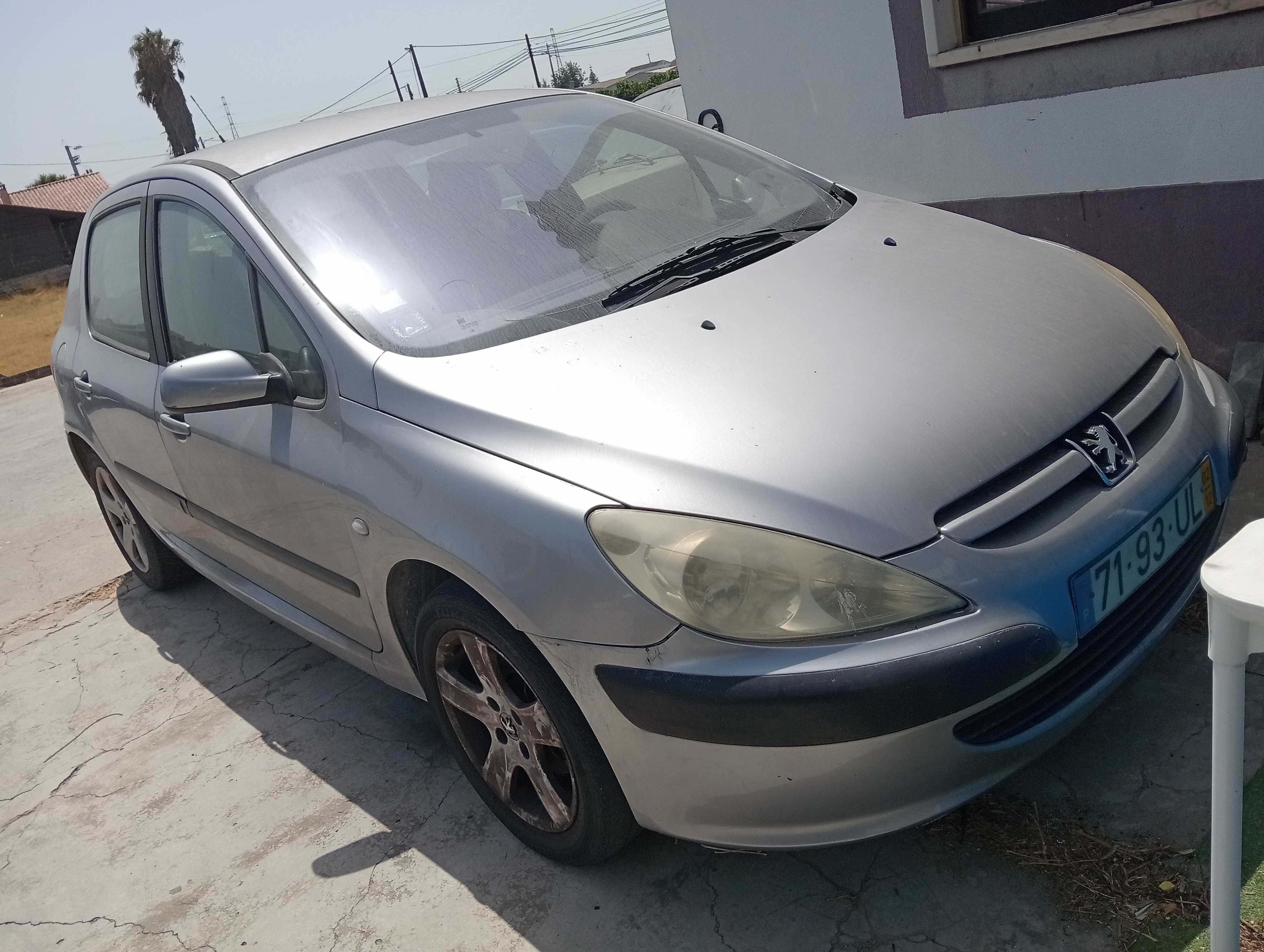 Vendo Peugeot 307, 2.0 HDI para peças, está a trabalhar