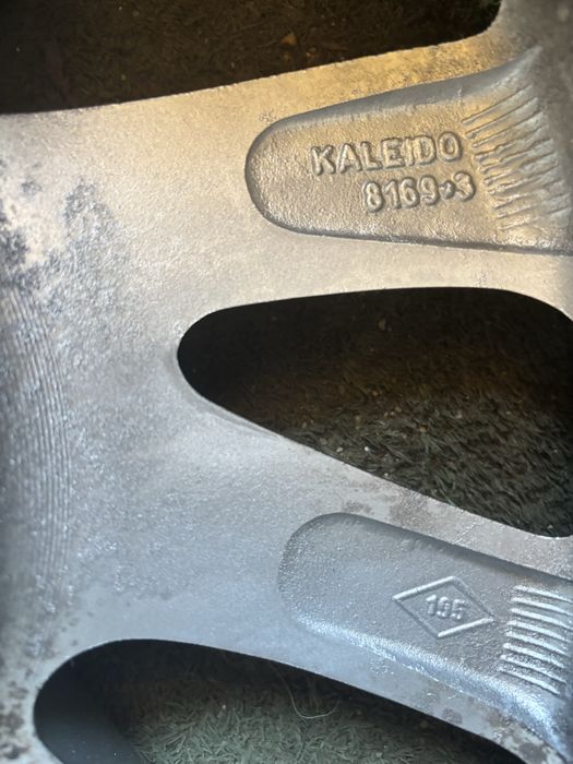 5x114,3 RENAULT FLUENCE 6,5J16 ET47 66,1 felgi aluminiowe