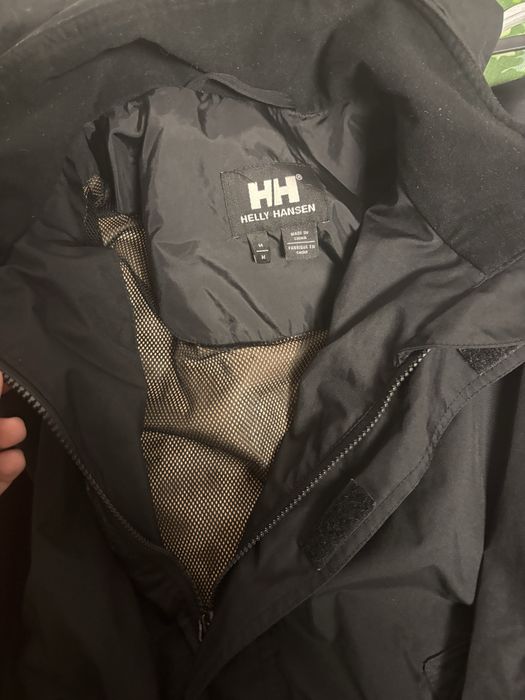 Куртка вітровка оригінал Helly Hansen на мембрані(не пр воду/вітер