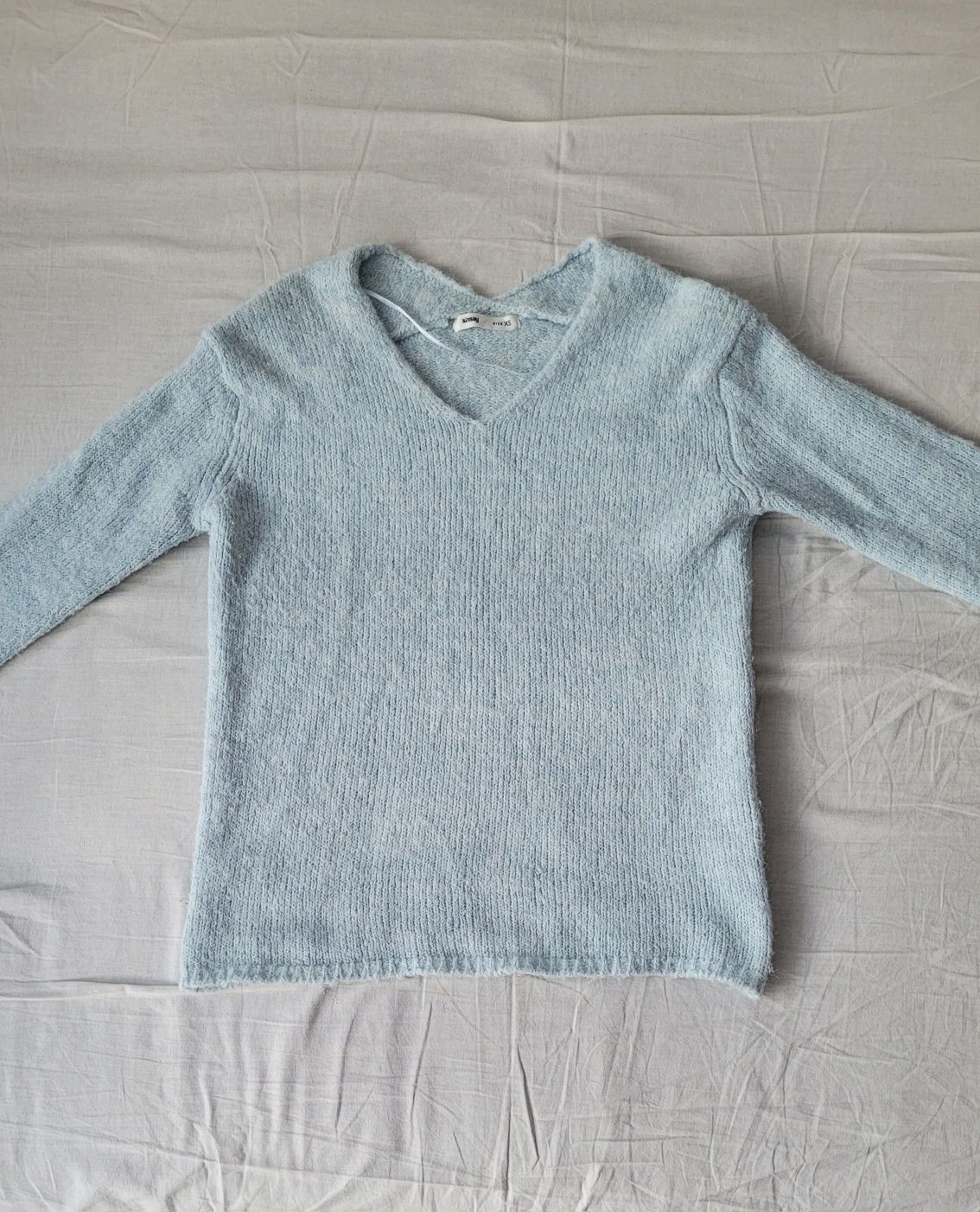 Jasnoniebieski sweter Sinsay r. XS