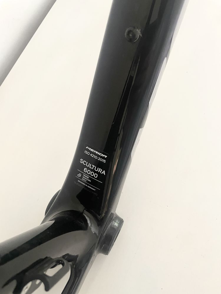 Rama szosowa XL Merida Scultura 6000 Karbon