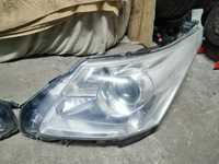 Lampy przód toyota Avensis