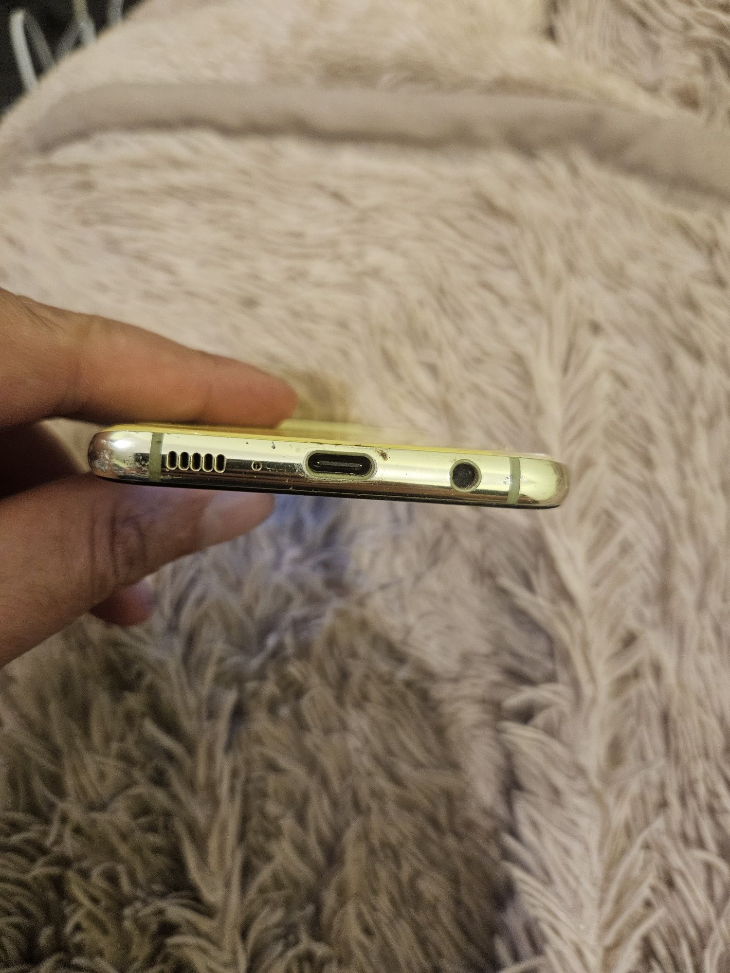 Samsung s10e битий дисплей так все робить