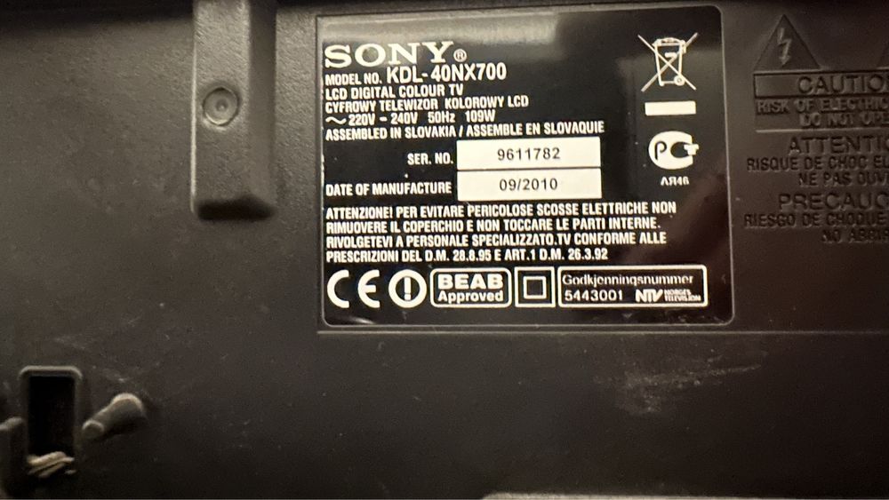 Tv Sony KDL40NX700