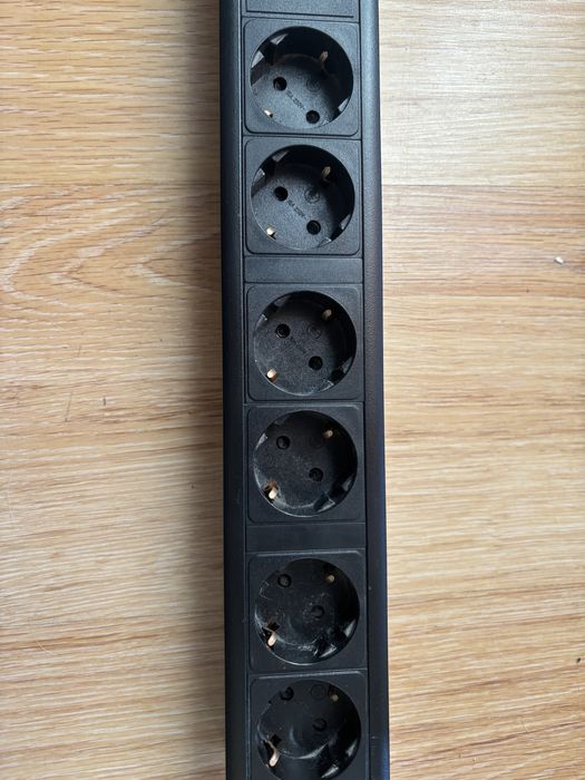 Wireworld Matrix 2 – listwa zasilająca audio, bardzo dobry stan