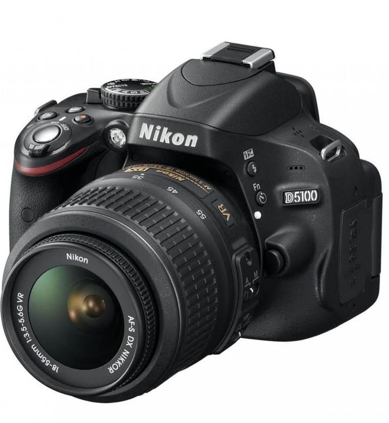 Nikon 5100 Nikkor 18-55 f/3.5-5.6G VR