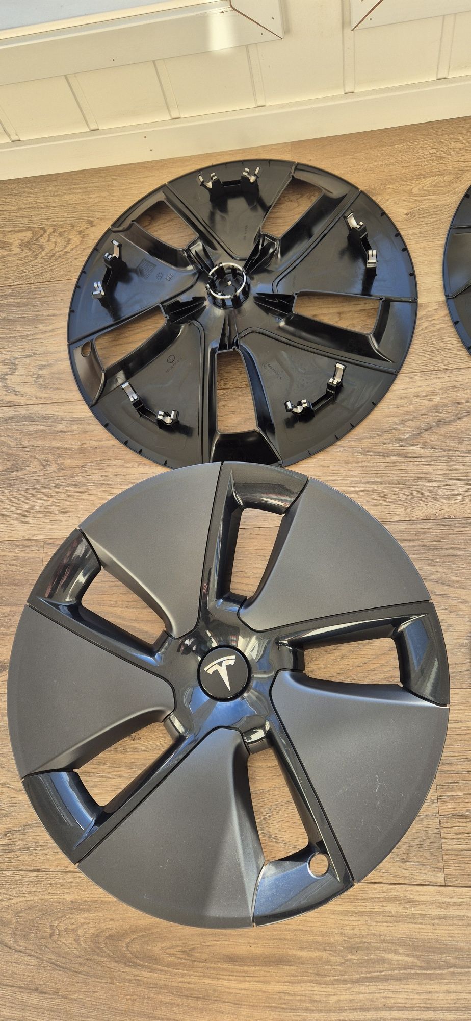 Tesla model 3 Oryginalne Dekle Aero 18"