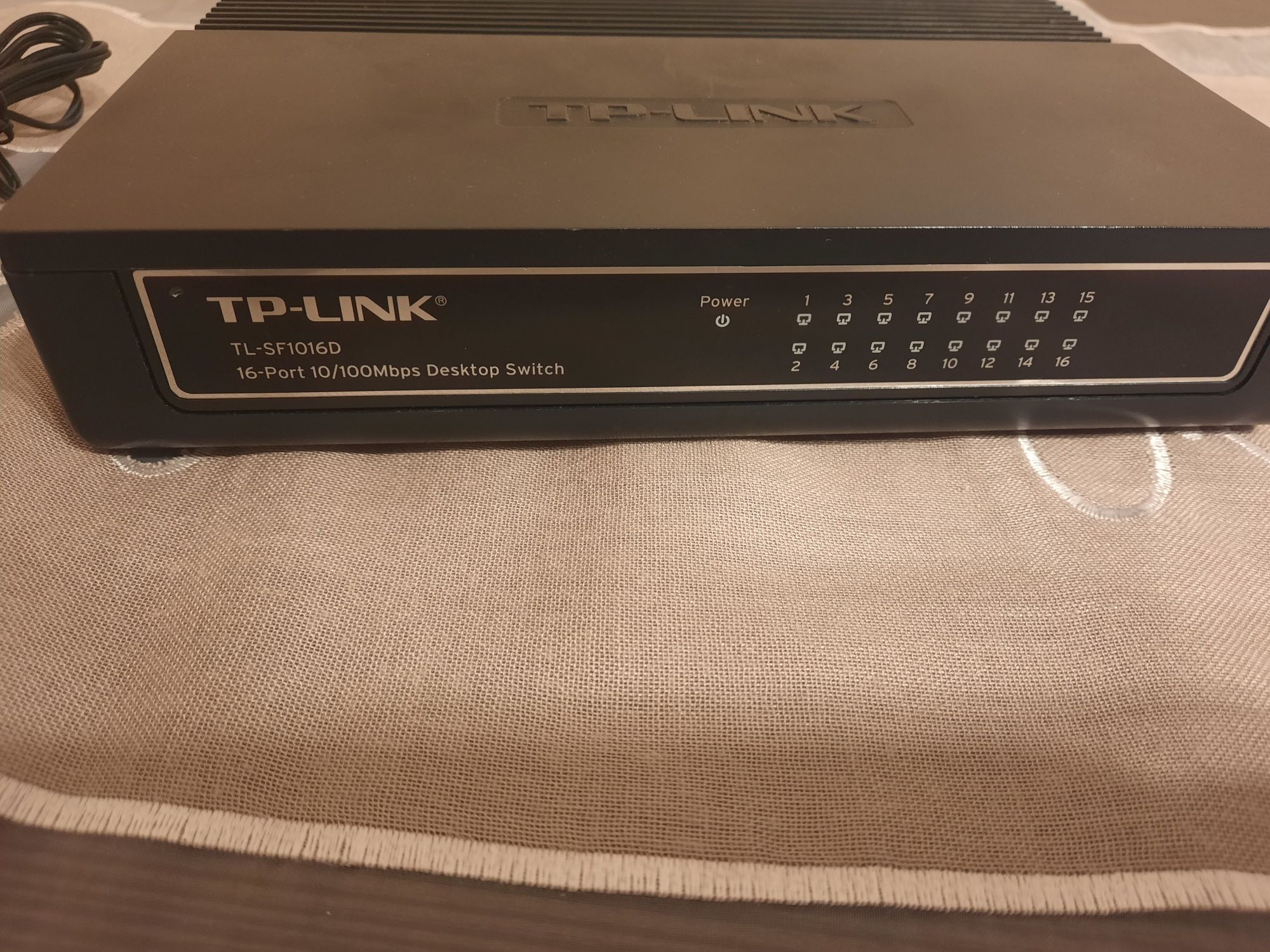 Switch TP Link 16 portowy