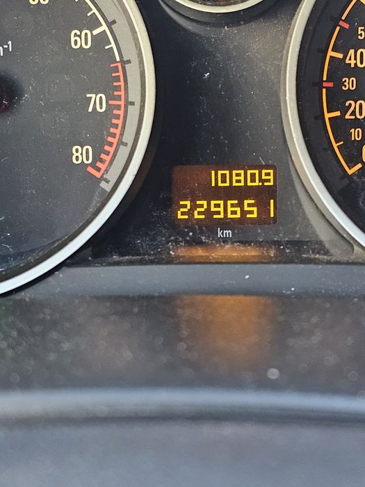 Opel Astra H Uszkodzony silnik!!