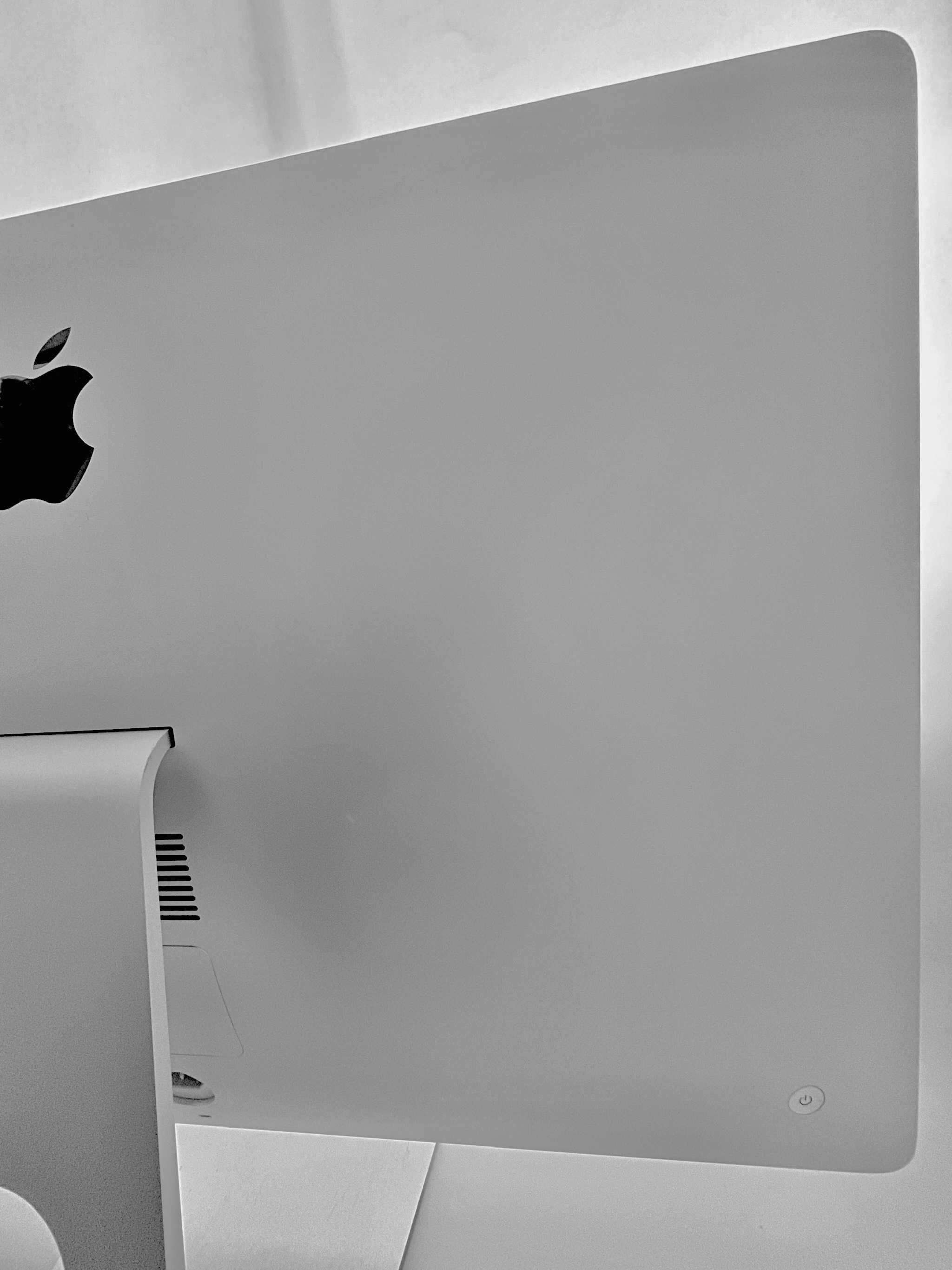 iMac 27 2020/ FaceTime-1080i /Windows/ Apple T2 Security Chip 32Gb ОЗУ