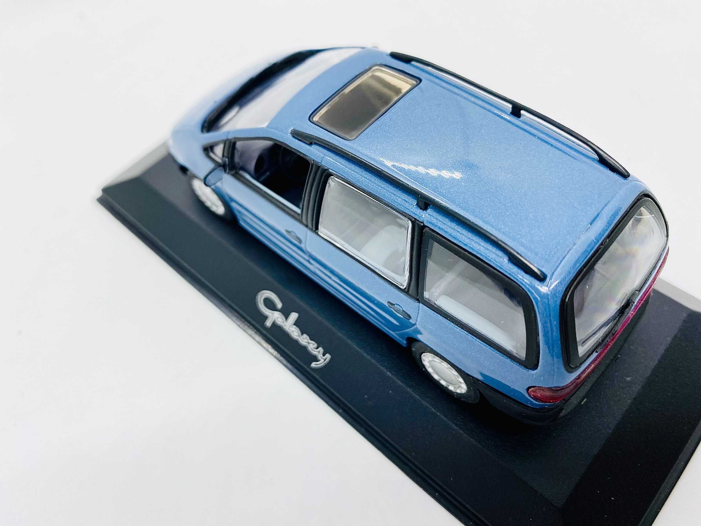 Модель Ford Galaxy 1995 1:43