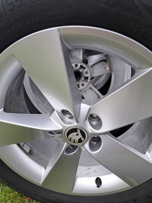 Alufelgi skoda octavia karoq z oponami 215/55R18