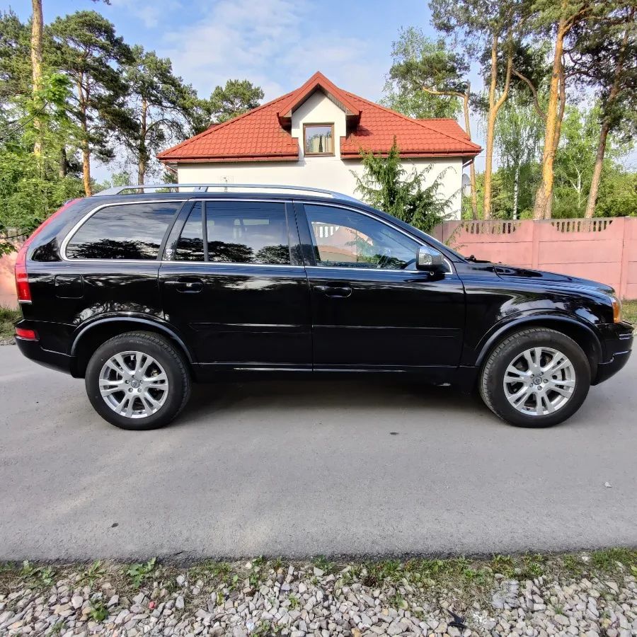 Volvo XC 90 Volvo XC90 3.2 Benzyna 7- Osób Niski Przebieg !!