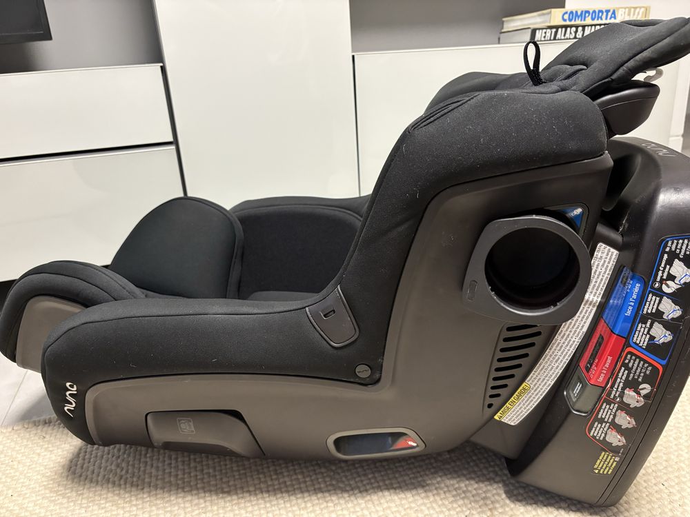 Cadeira de Carro Nuna Criança com Isofix