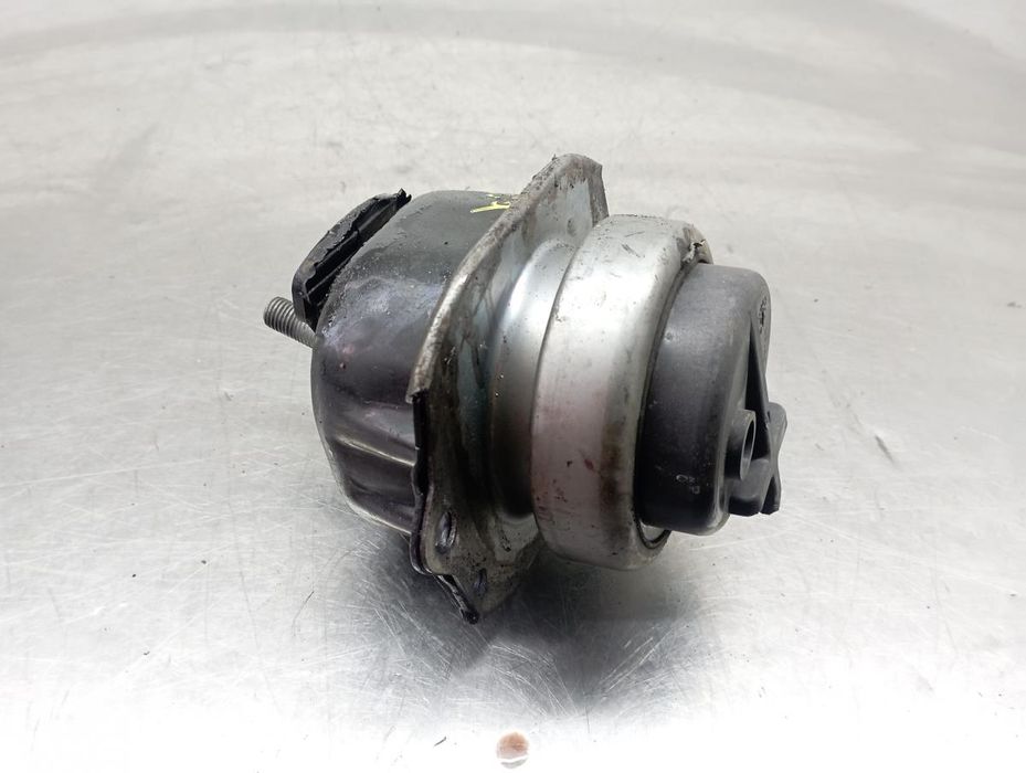 Apoio do motor BMW X5 (E70)
