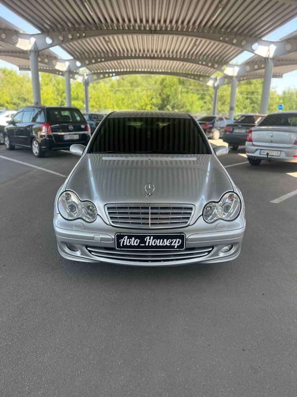Mercedes Benz C 200