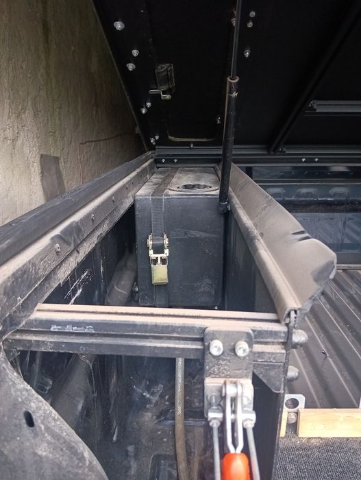 Overland Tampa caixa carga, plataforma deslizante, depósitos agua Ford