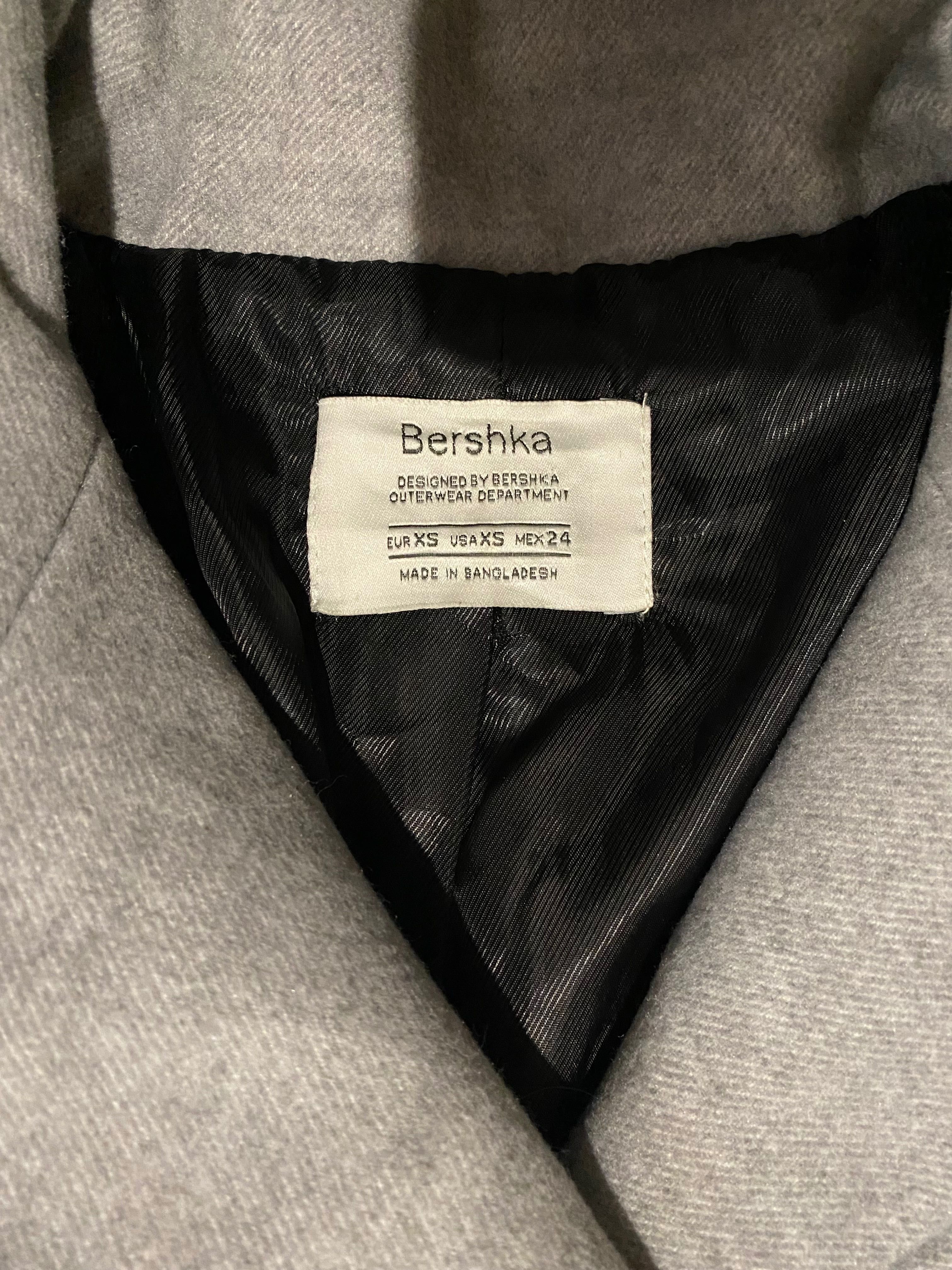 Пальто Bershka женское