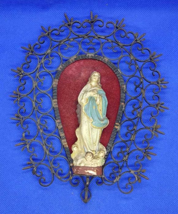 Imagem de Nossa Senhora e os Anjos