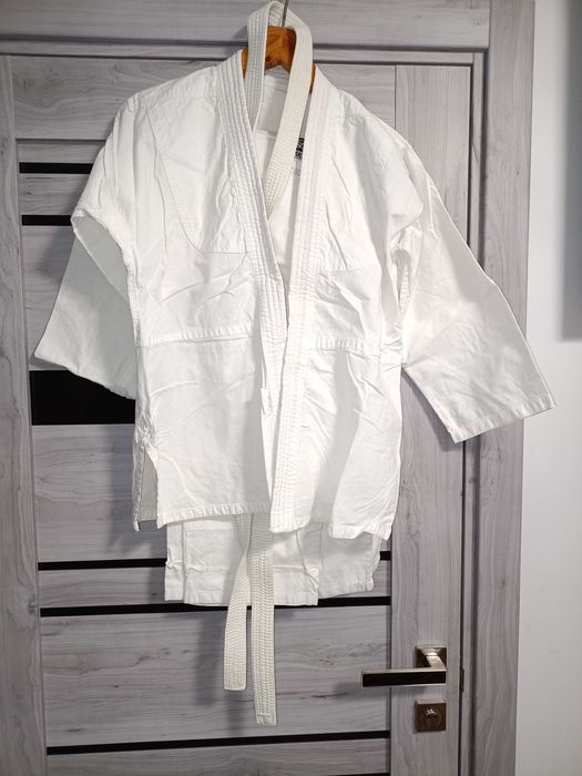 Продам кімоно дитяче