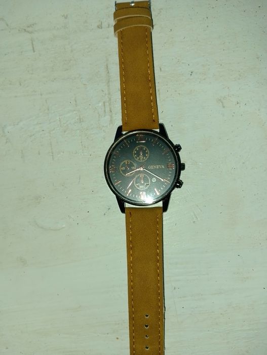 Годинник, GENEVA.