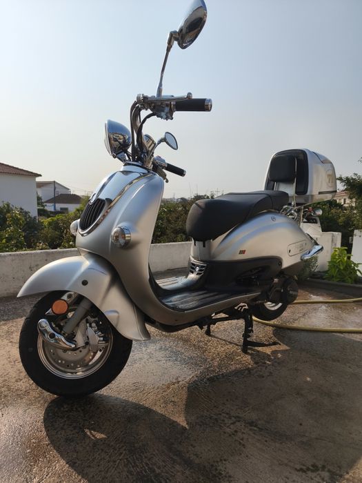 Znen honey 125cc