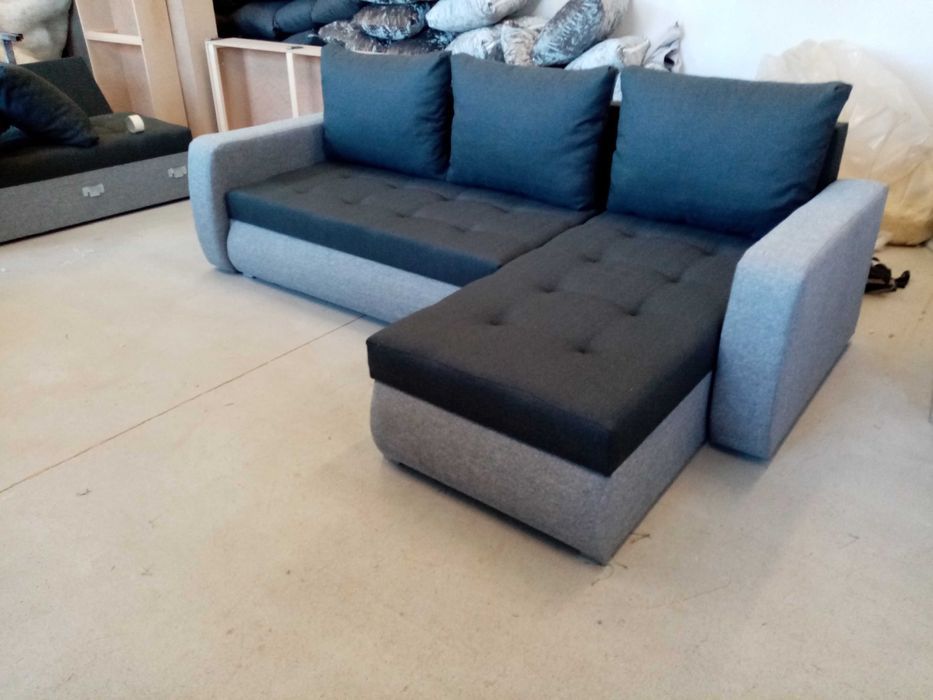 Narożnik Etna. Kolory. Transport.