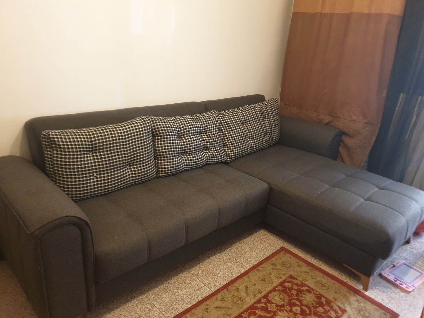 Vendo sofa cama  com pouco uso