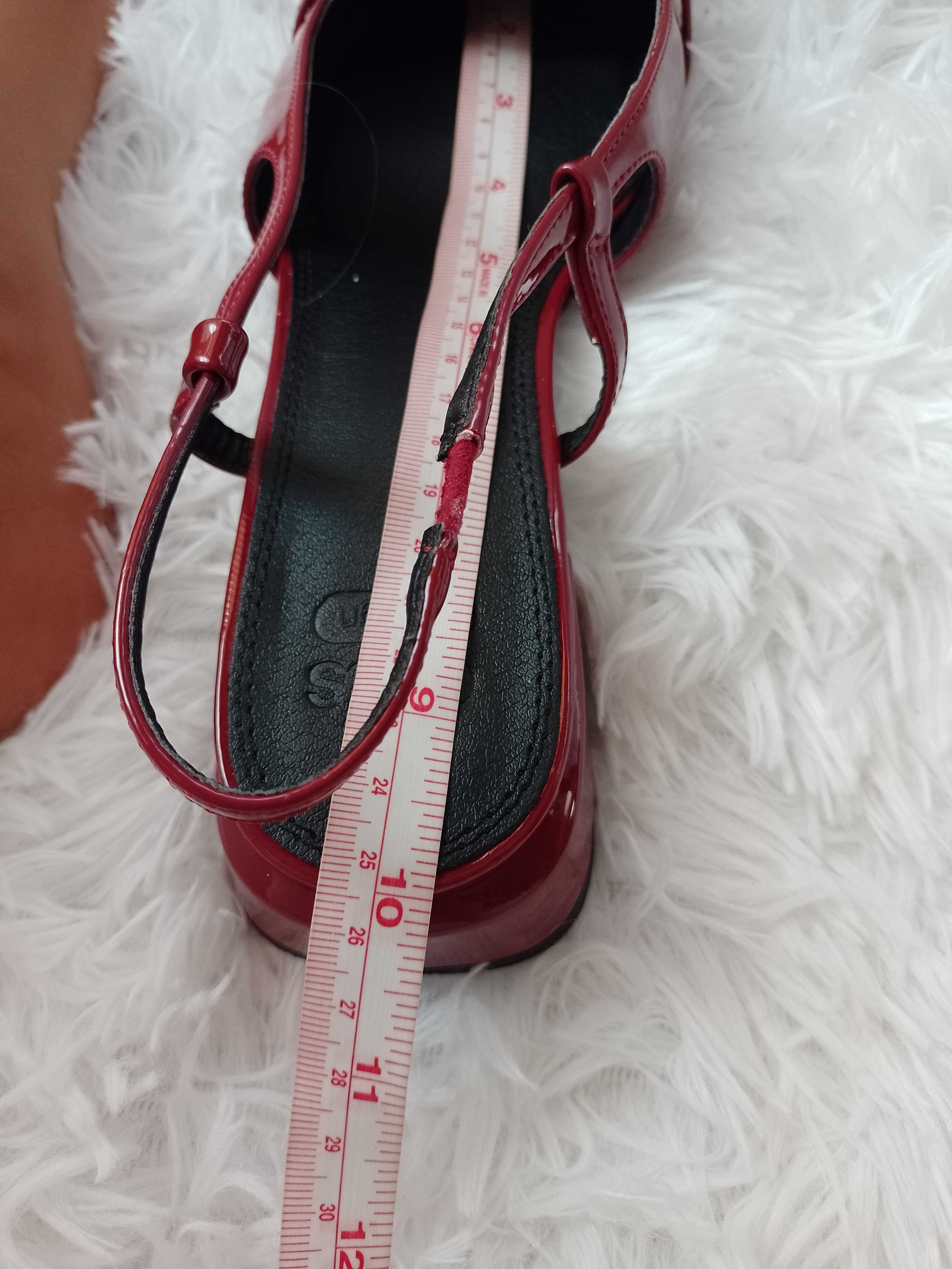 (39) ASOS/ Bordowe baleriny czółenka z odkrytą piętą z Londynu, NOWE