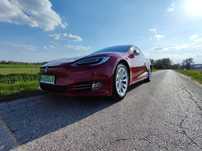 Tesla Model S P90d