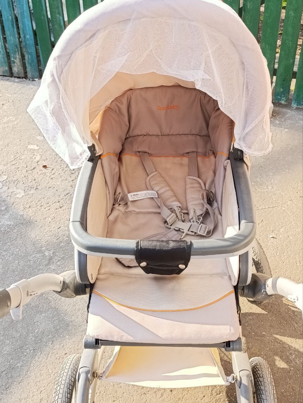 Продам детскую коляску