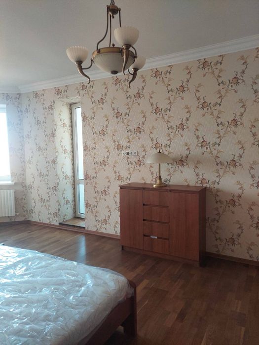Продам елітну квартиру в центрі Дніпра