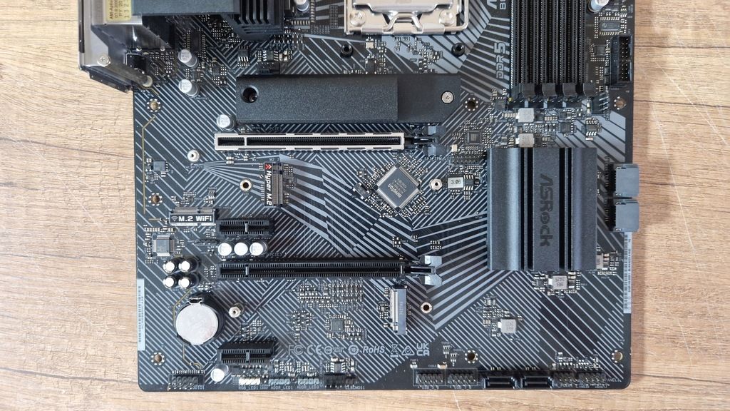 Płyta główna ASRock B650 PG LIGHTNING AM5 DDR5 box gwarancja