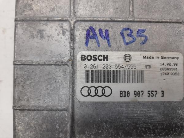Centralina motor / ECU AUDI A4 (8D2, B5)