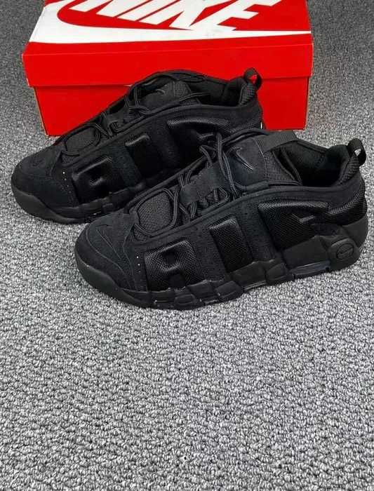 "koszykówki " Nike Air More Uptempo Low Triple Black R.42