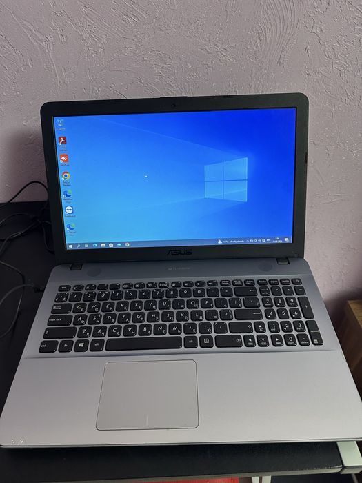 Asus X541U i3-6006U (2.0 ГГц), DDR4