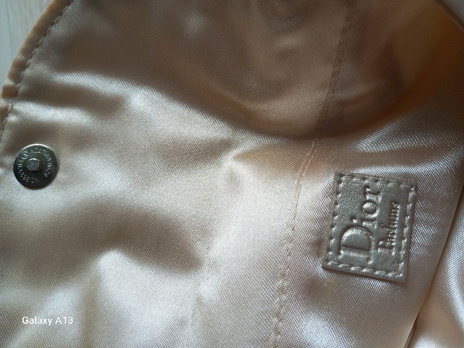 Christian Dior oryginalna damska kosmetyczka ecru