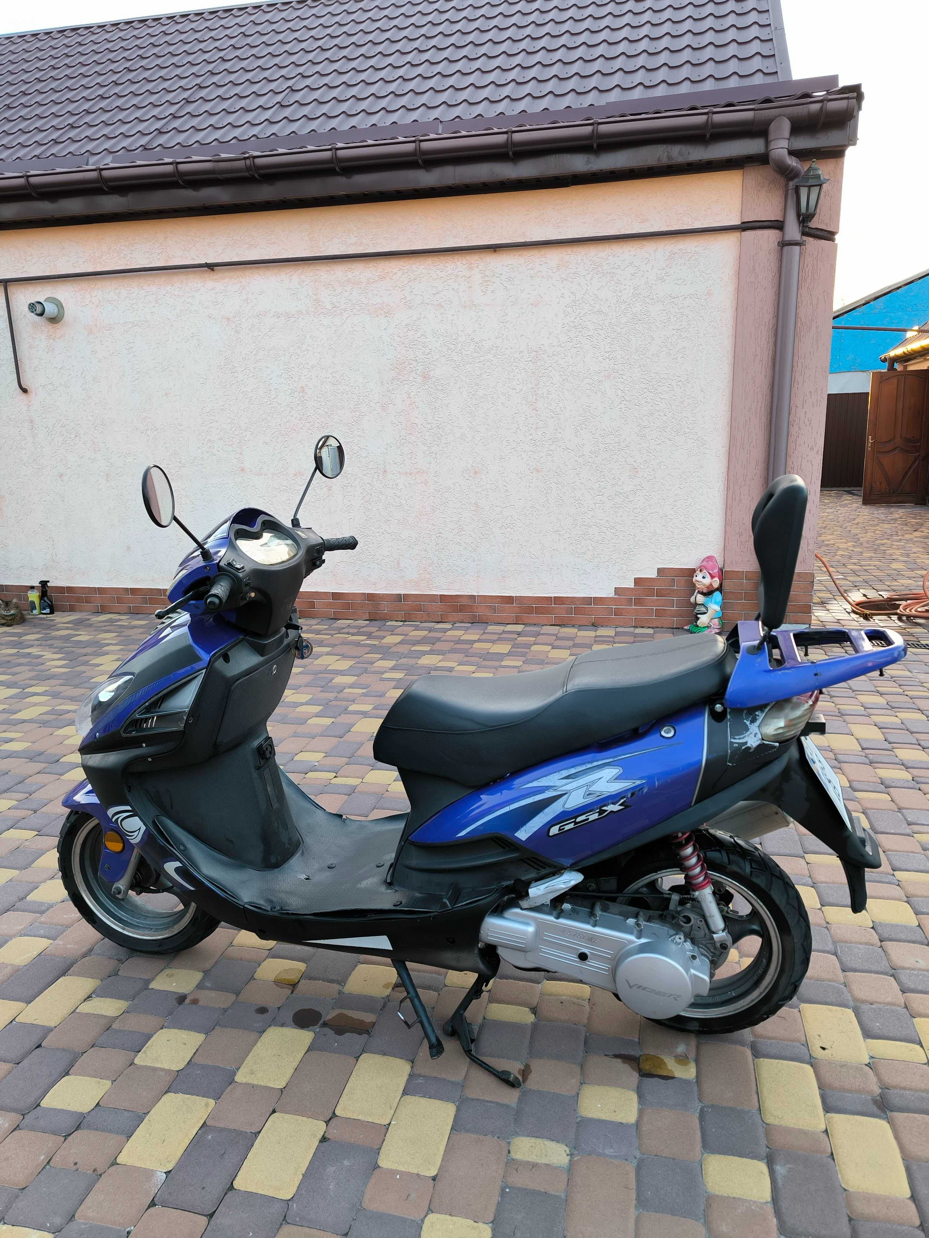 Скутер 150сс Yiben YB150T-15D
