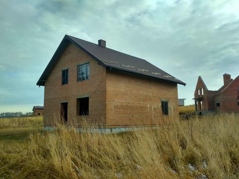 Незавершене будівництво, будинок, новобудова, особняк в с. Малехів